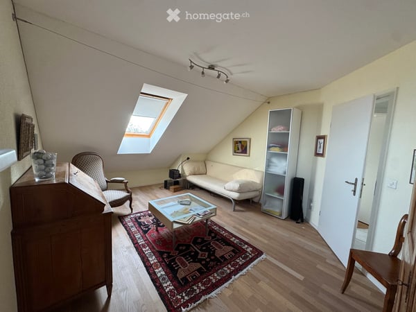 Charmante 5.5-Zimmer-Maisonette-Attikawohnung an der Zinzikerbergstrasse in Oberwinterthur 6