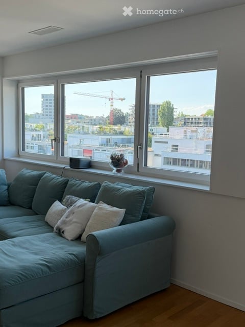 Helle 4.5-Zimmer-Dachwohnung am Wolframplatz, Zürich 2