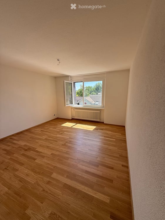 Erstbezug nach Sanierung – 2.5-Zimmer-Wohnung im Nägelsee Töss 4