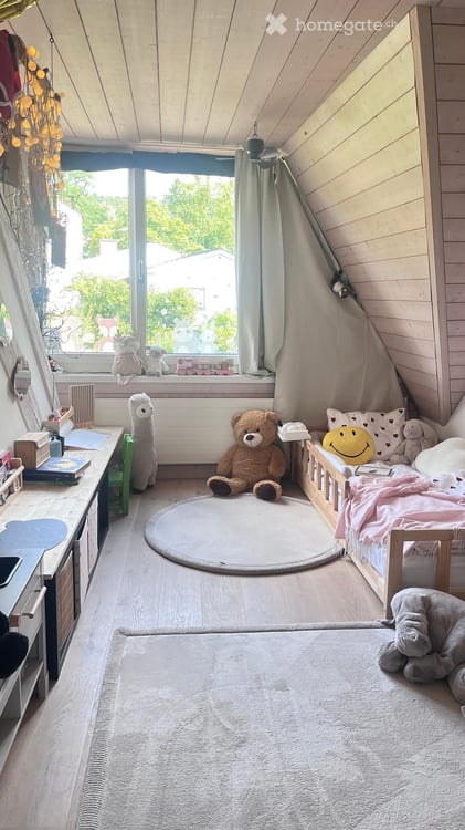 Exklusive 4.5-Zimmer-Dachwohnung in Neuhausen am Rheinfall, direkt über dem Rheinfall 13