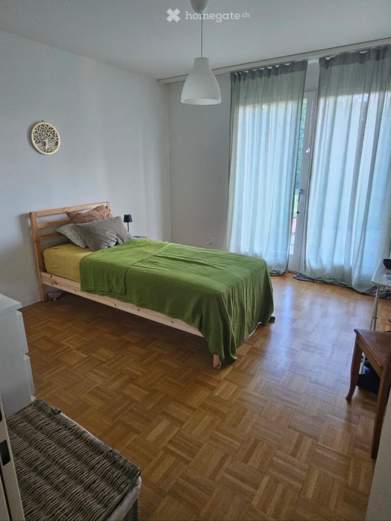 Helle 4.5-Zimmer-Terrassenwohnung in Udligenswil – ruhige Lage mit schöner Aussicht 10