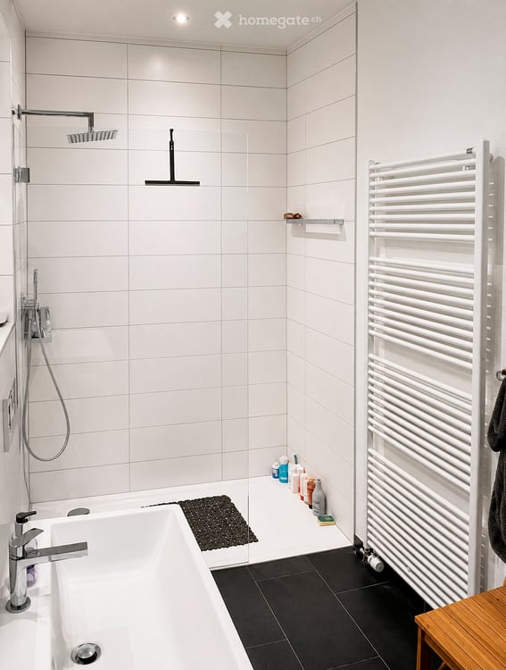 Gepflegtes, exklusives 5.5-Zi Townhouse in Aarau. Sehr gute Verbindungen nach Zürich, Bern, Basel. 8