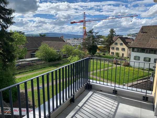 EXKLUSIV WOHNEN IM ZENTRUM VON HÖNGG - EINKAUF UND ÖV GLEICH NEBENAN 4