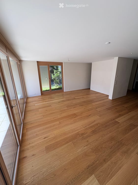 Ruhige, sonnige Wohnung mit Sitzplatz 3