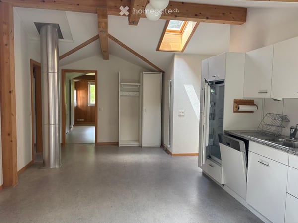 Charmante 4-Zimmer-Dachwohnung ohne Balkon in Grindelwald 4