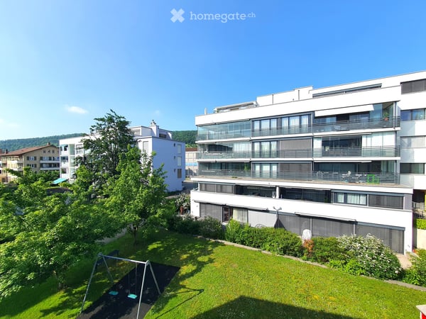 Grosszügige moderne 4.5-Zimmer Attikawohnung an zentraler Lage 2
