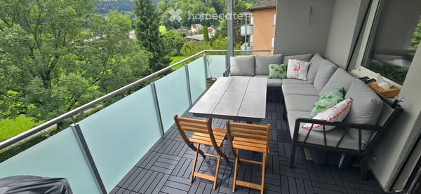 Helle 4.5-Zimmer-Wohnung mit Balkon und schöner Aussicht in Berneck