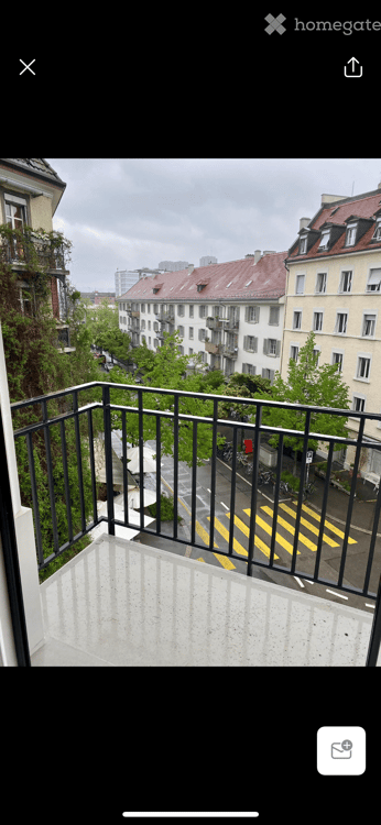 Helle 2.5-Zimmer-Wohnung mit Balkon an der Zurlindenstrasse in Zürich 4