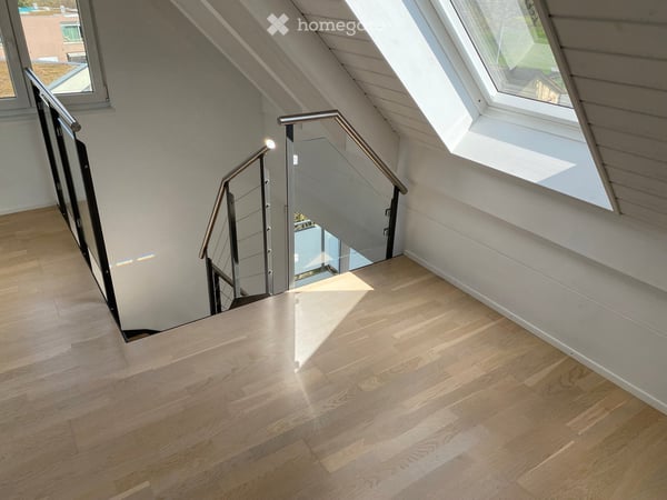 1.5-Room Attika Apartment near Lake Zurich – Ideal for Singles 4
