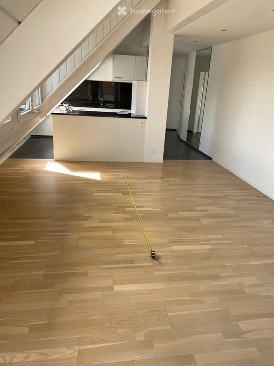 1.5-Room Attika Apartment near Lake Zurich – Ideal for Singles 5