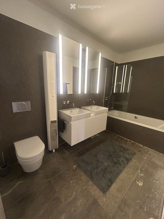 Beautiful Furnished 1.5-Room Apartment in the Heart of Zurich 3