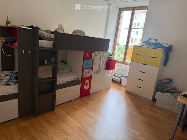 Spacious 5.5-Room Apartment with Balcony & Nice View in Lausanne - Free 1st September 2