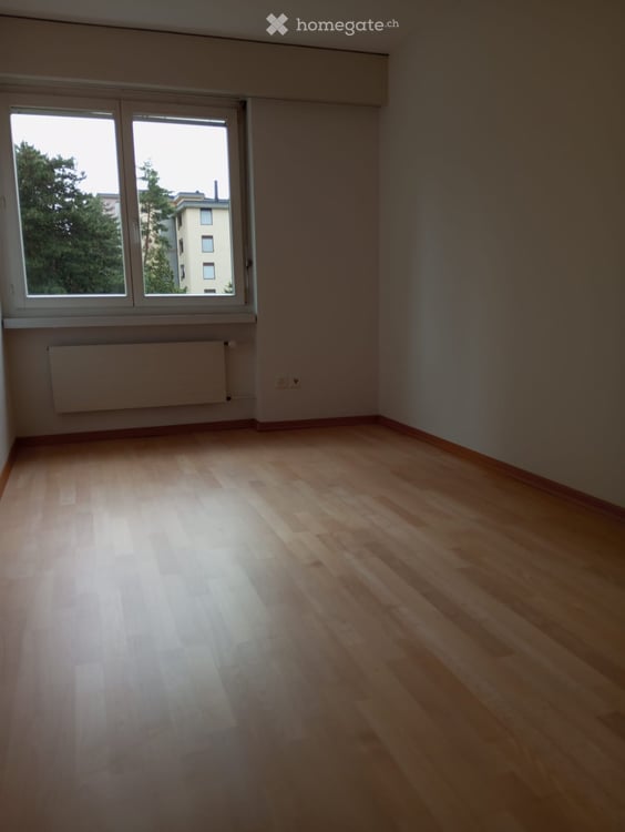 Schöne 4.5 Zimmer Wohnung in Höngg mit Parkplatz 4