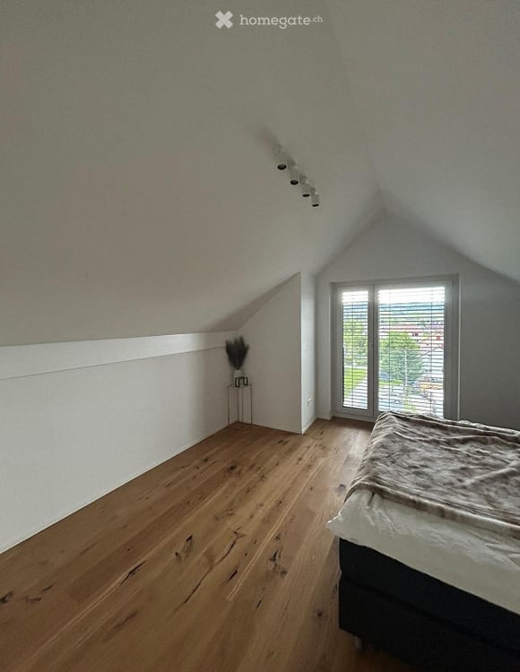 Preiswerte & grosszügige Maisonettewohnung mit 2 Terrassen 7