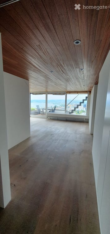 Charmante 1.5-Zimmer Dachwohnung mit grosser Dachterrasse in Zug 9