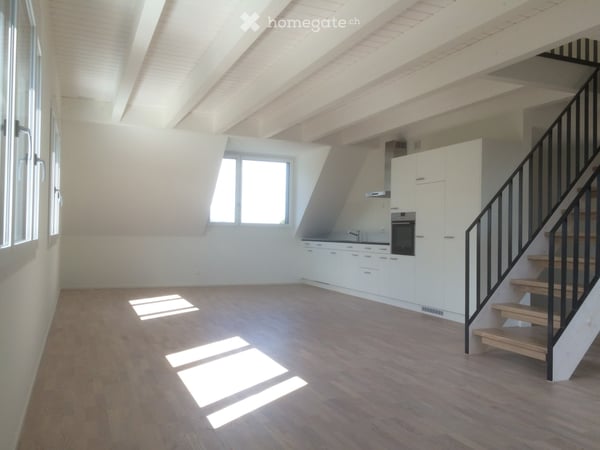 Exklusive, sonnige Maisonette-Dachwohnung - mit Fernsicht und Kühlung! 2