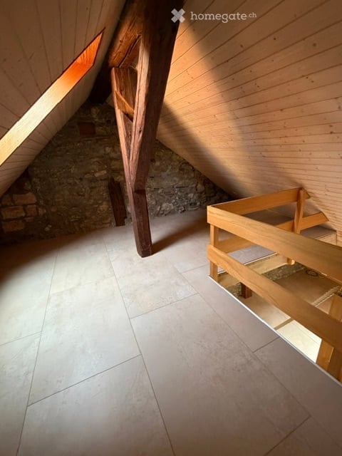 Heimelige neu sanierte Dachwohnung im Herzen der Altstadt Baden 5