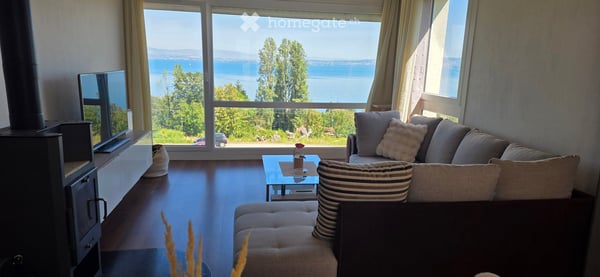 Maison avec vue lac à Publier, à 6 min du débarcadère d'Evian et 5 minute de la gare Evian-Genève 2