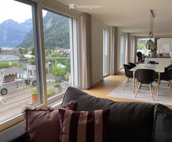 Traumhafte 4.5 Zimmer Attikawohnung mit Bergblick in Oberurnen 11