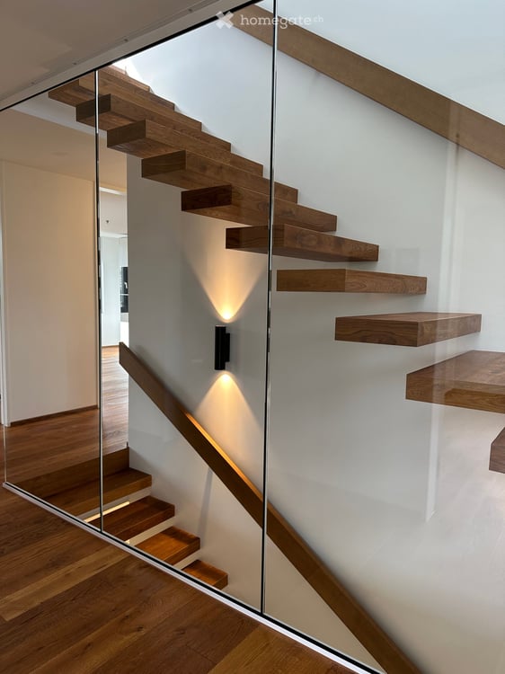 Exklusive 5,5 Attikawohnung/Penthouse in sehr begehrter Lage mit Alpenblick 5