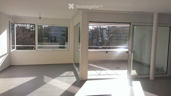 Moderne und helle 2½ -Zimmer Wohnung in Zürich-Oerlikon 2