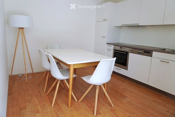 Möblierte 2.5-Zimmer-Wohnung mit separatem Eingang, eigenem Gartensitzplatz und Parkplatz 4