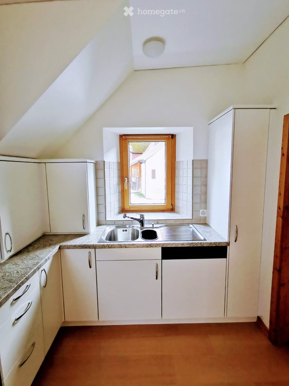 Charmante 4.5-Zimmerwohnung mit Garage und viel Stauraum in Oberterzen 8