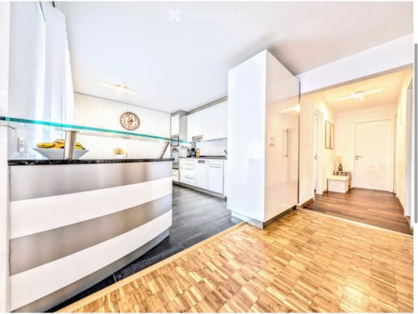 Charmante 4.5-Zimmer-Wohnung mit Balkon in Gossau ZH inkl.2 Tiefgaragenplätzen 4