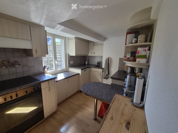 Charmante 4-Zimmer-Maisonette-Wohnung mit Balkon und Garten in Gossau ZH 5