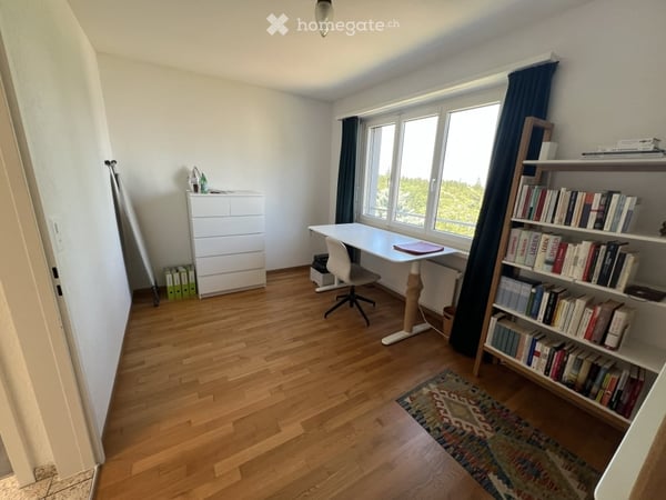 6-1/2-Zimmer-Reihenhaus in Schliern bei Köniz mit Gartensitzplatz, Aussicht und eigenem Parkplatz 10