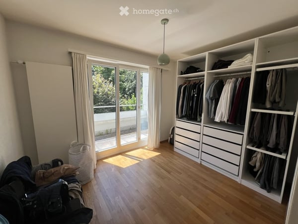 6-1/2-Zimmer-Reihenhaus in Schliern bei Köniz mit Gartensitzplatz, Aussicht und eigenem Parkplatz 9