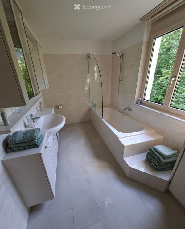 Möblierte 3.5-Zimmer-Wohnung mit Seenähe und Seesicht in Walchwil 9