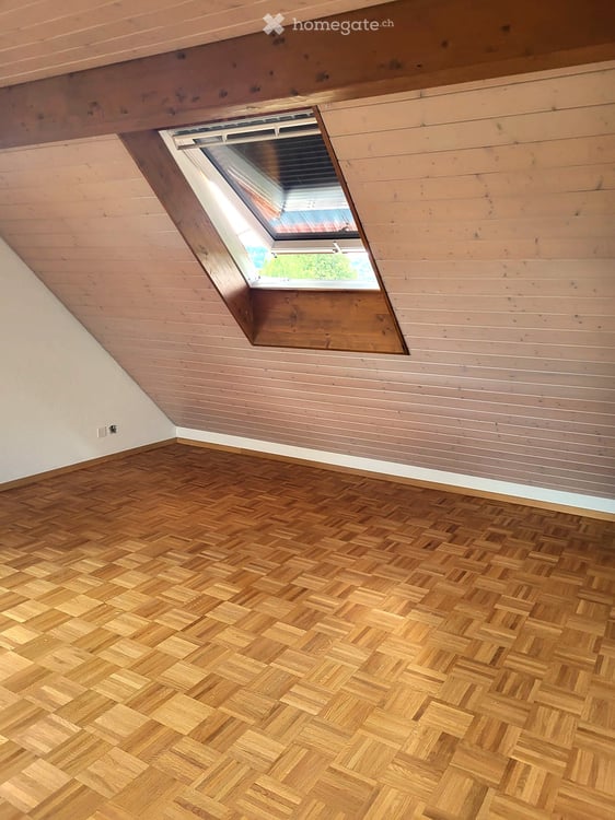 Neu renovierte 3 ½ Dachwohnung Hafnerhöhle Möhlin 5