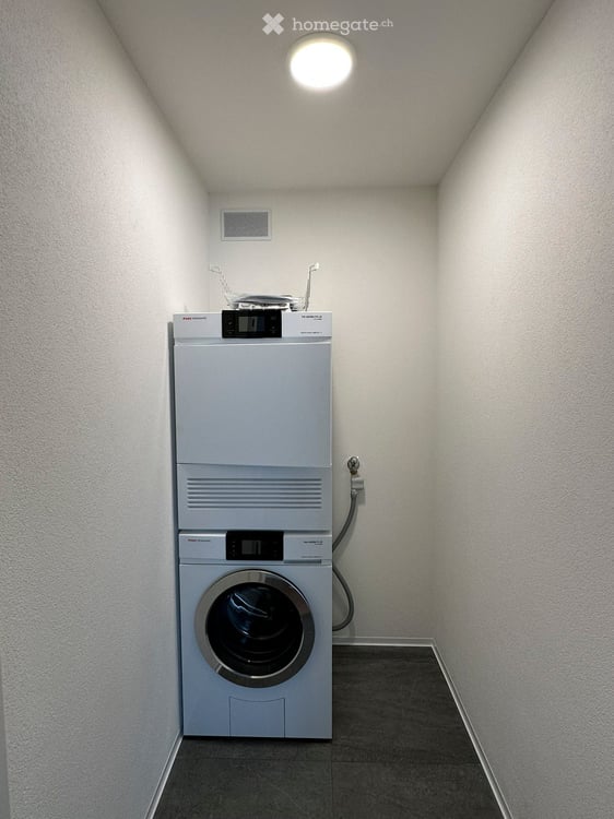 Moderne 4.5-Zimmer-Wohnung im 1.OG in Ried-Brig mit GEAK A/A 14