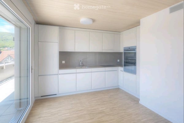 Helle, grosszügige 3.5-Zimmer-Attikawohnung mit grosser Terrasse 4