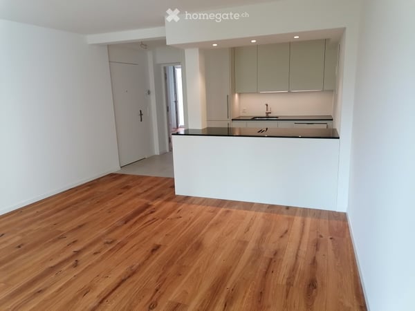 Liebhaber-Wohnung mit privatem Innenhof im Erdgeschoss an der Hofackerstrasse, Zürich 8032 2