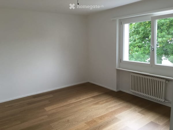 Helle 3.5-Zimmer-Wohnung mit Balkon in Zentrumsnähe Bassersdorf 9