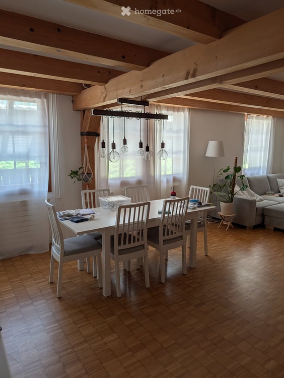 Gemütliche 3.5-Zimmer-Wohnung mit Balkon in Mönchaltorf 4