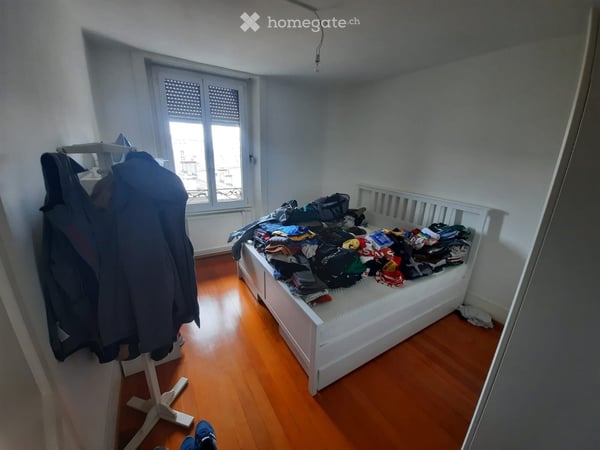 Charmante 3-Zimmer-Wohnung mit Balkon im Altbau – Lausanne, 1007 4