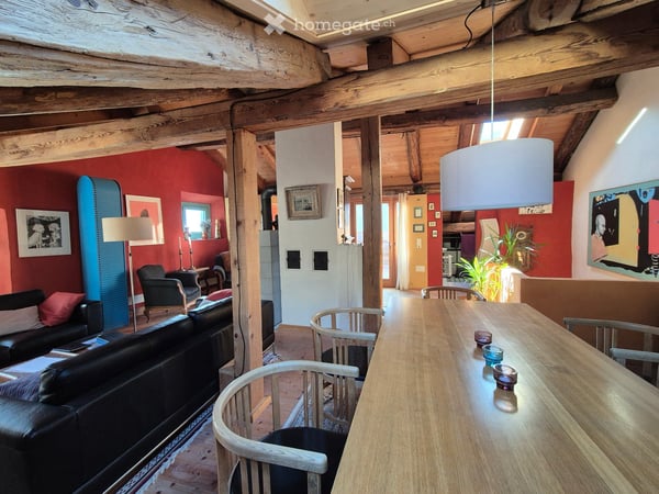 Charmantes 7.5-Zimmer-Einfamilienhaus in Felsberg – Historischer Altbau mit modernem Komfort 8