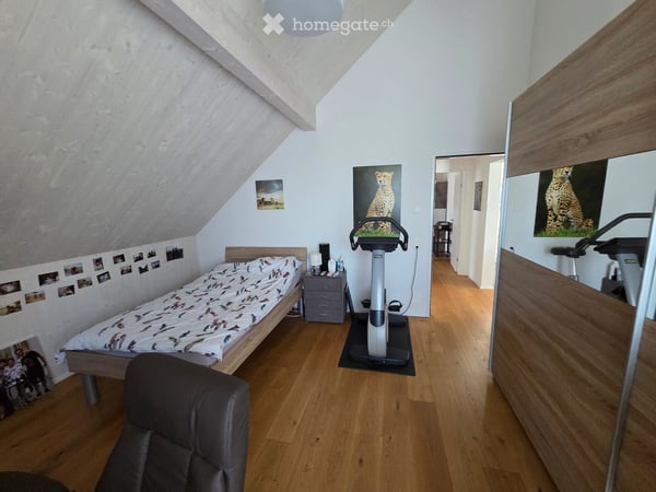 Charmante 4.5-Zimmer-Dachwohnung in Rorbas – modern, ruhig und tierfreundlich und bezahlbar 3
