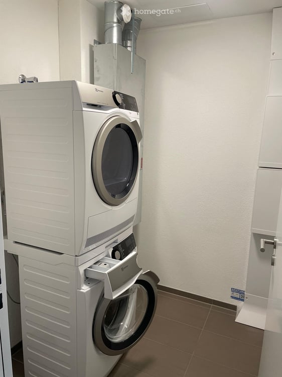 Moderne 3.5-Zimmer-Wohnung im 6. Obergeschoss in Regensdorf 5