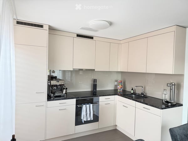 Moderne 3.5-Zimmer-Wohnung im 6. Obergeschoss in Regensdorf 2
