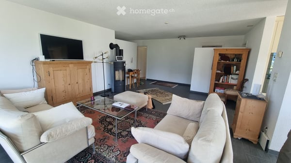 Sonnendurchflutete 4.5-Zimmer-Wohnung mit traumhafter Sicht auf den Walensee 3