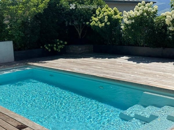 Exklusives 6.5-Zimmer-Einfamilienhaus mit Pool und Seesicht in Jona 26