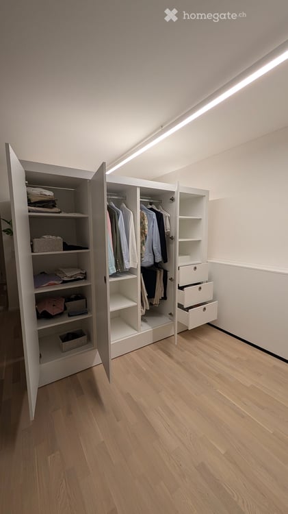 Moderne 1.5 Zimmer Neubauwohnung mit extrem viel Stauraum, Terrasse und Blick ins Grüne 7