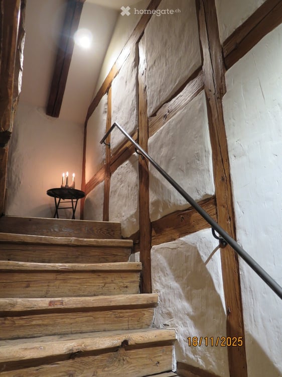 Charmante 4.5-Zimmer-Maisonette-Wohnung in historischem Altbau – Zollikon 2
