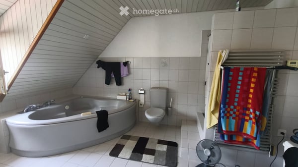 Geräumige 6-Zimmer-Maisonette Wohnung mit Balkon 6