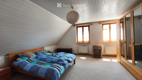 Geräumige 6-Zimmer-Maisonette Wohnung mit Balkon 8