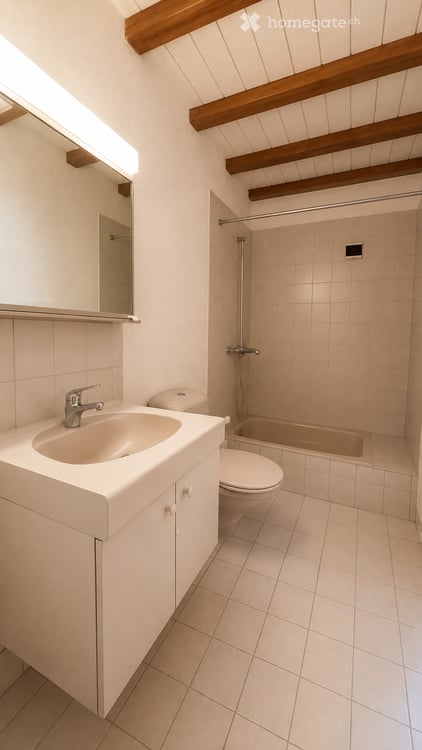 Geräumige 6-Zimmer-Maisonette Wohnung mit Balkon 8